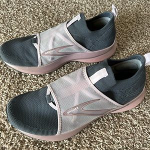 Brooks Levitate limited edition 9 running shoes